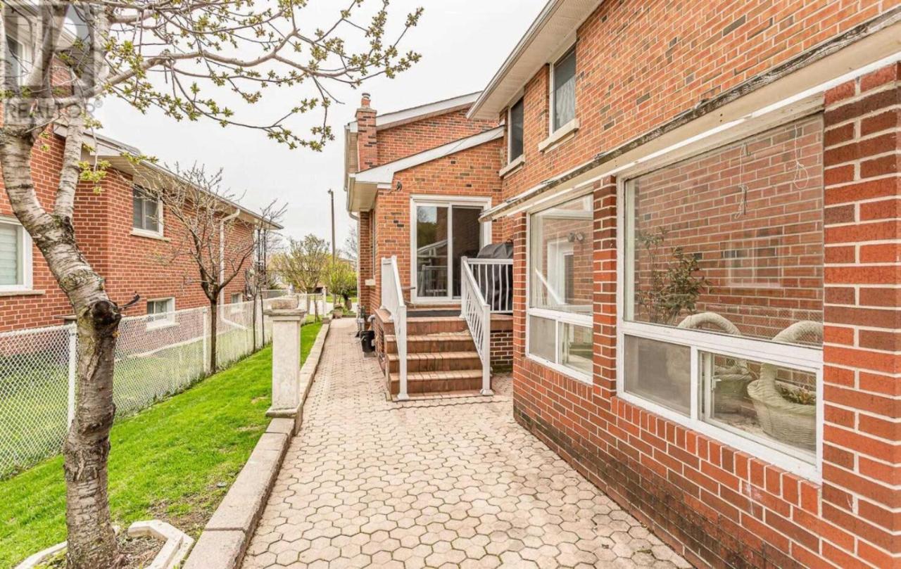 A Home Away Toronto Eksteriør billede